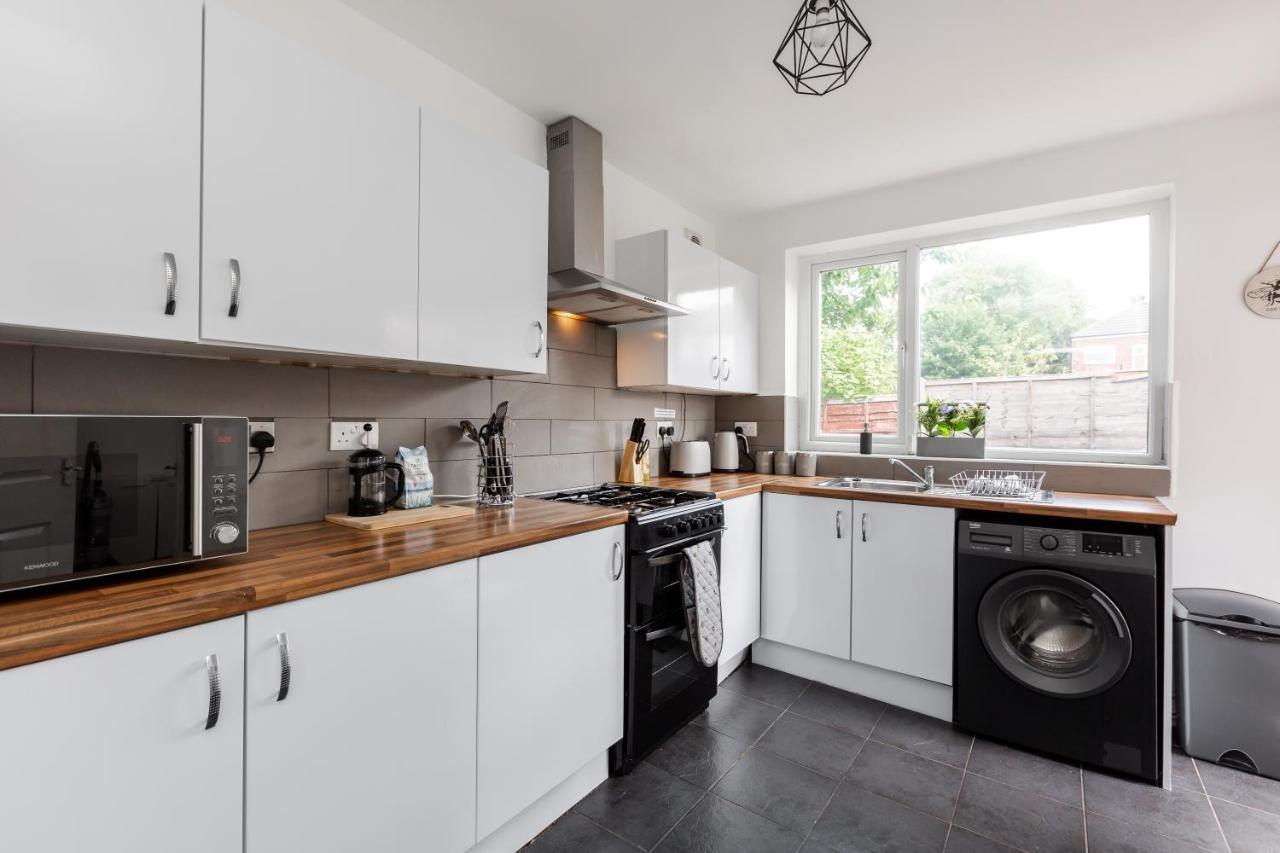 1 Mile To Etihad Stadium & Coop Arena, Free Parking, 7 Ppl Villa Manchester Luaran gambar